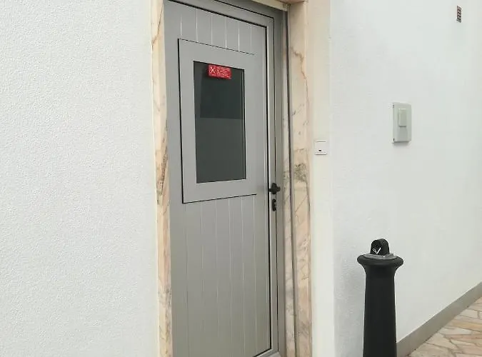 Гостевой дом Quartos Da Пениши