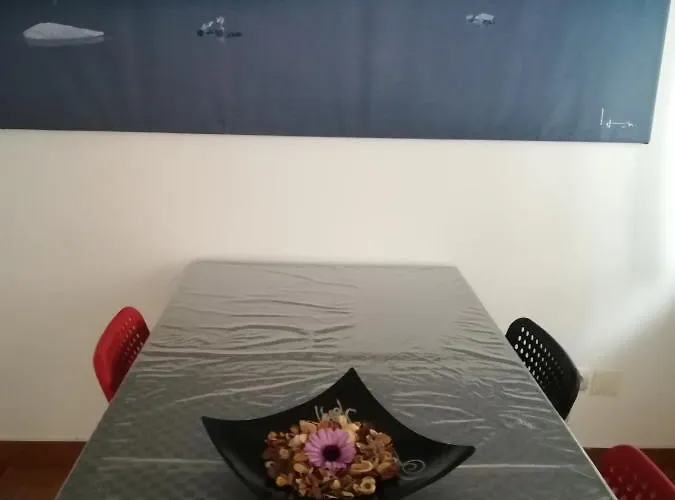 Quartos Da Пениши